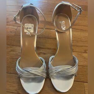 BRASH Women's Silver Strappy Sandals size 10